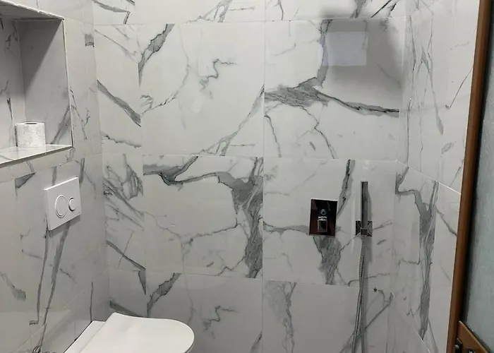 Gasthof Tirana Rooms